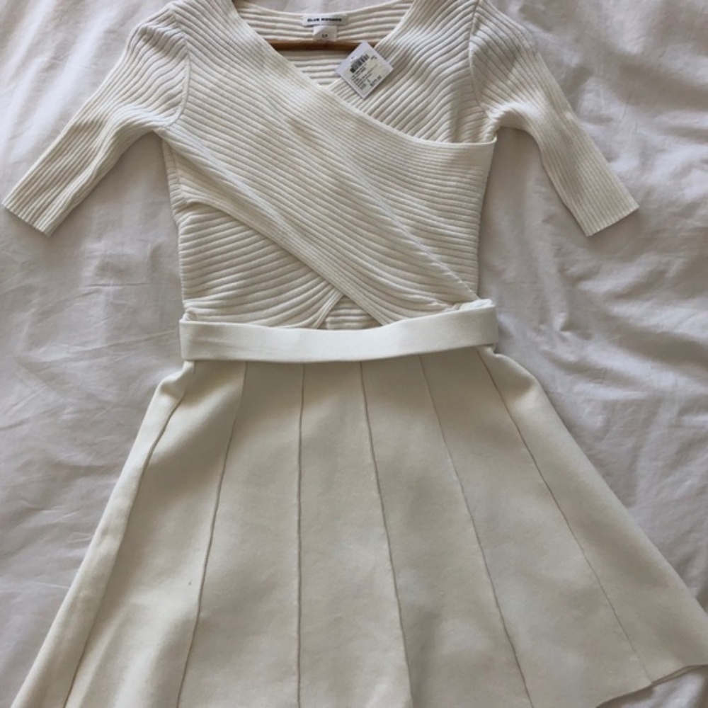 New Club Monaco Parvana White Wrap Knit Dress SZ S